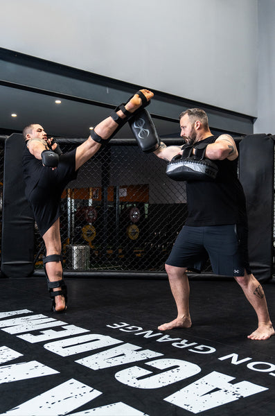 Sting Python Thai Kick Pads – STING Australiaᵀᴹ
