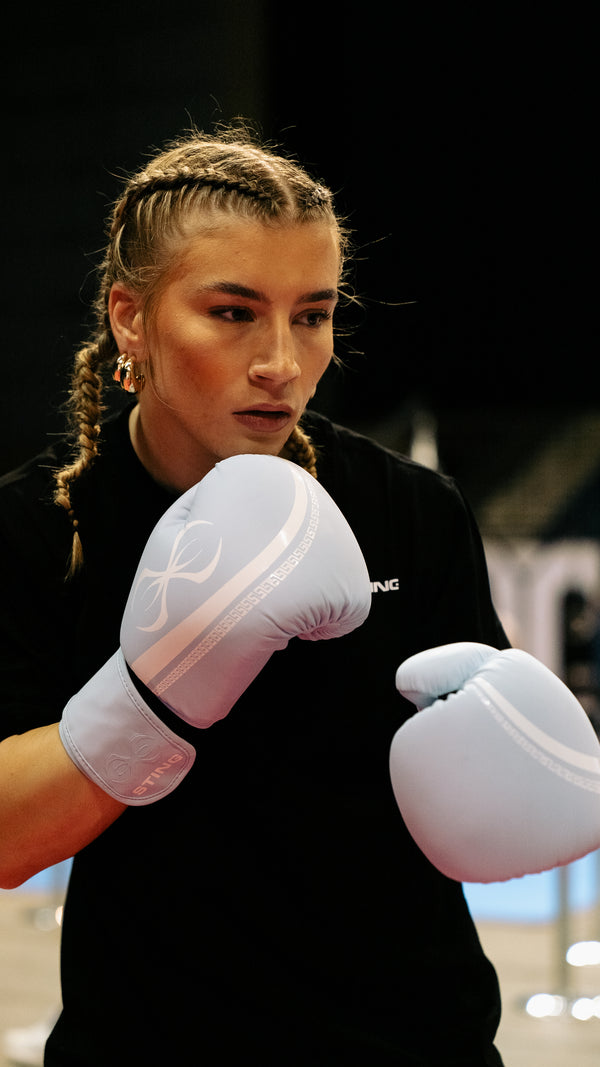 Aurora Women's Boxing Gloves